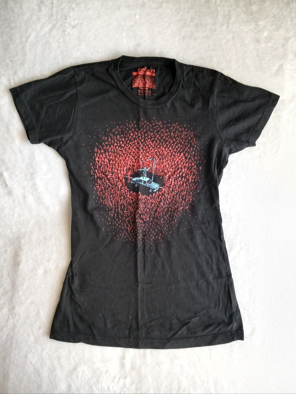 Woman's Size SM The Horde Tshirt Size SM